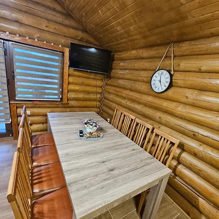 Toparti Roenkhaz Apartament *